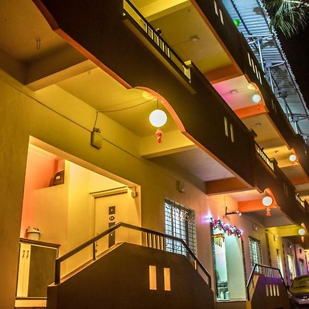 Maitreya Beach Resort Diveagar Exterior photo
