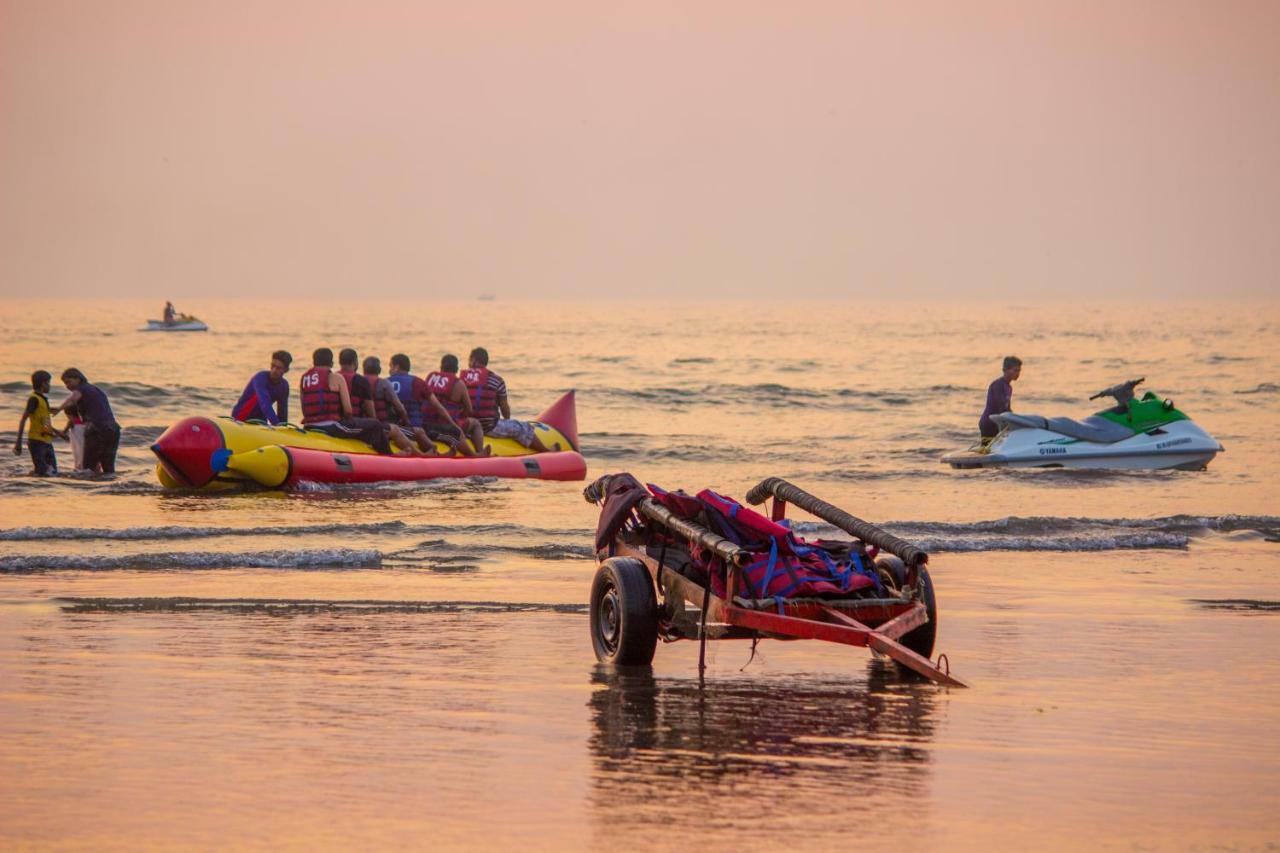 Maitreya Beach Resort Diveagar Exterior photo